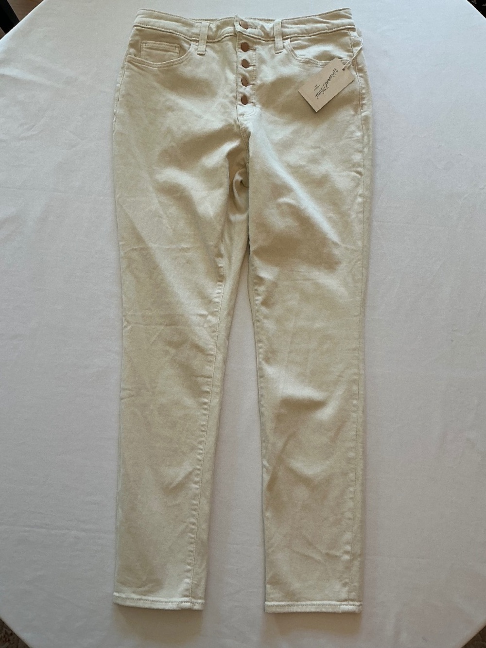 Universal Thread Jeans High Rise Button Closure Off-White Size 10 NWT